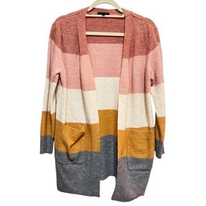 Modern Canvas - great fall cardigan - size med